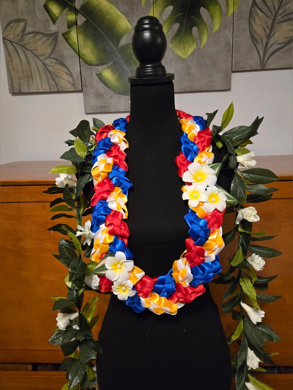 Filipino Inspired Hand Crafted Lei/NEW